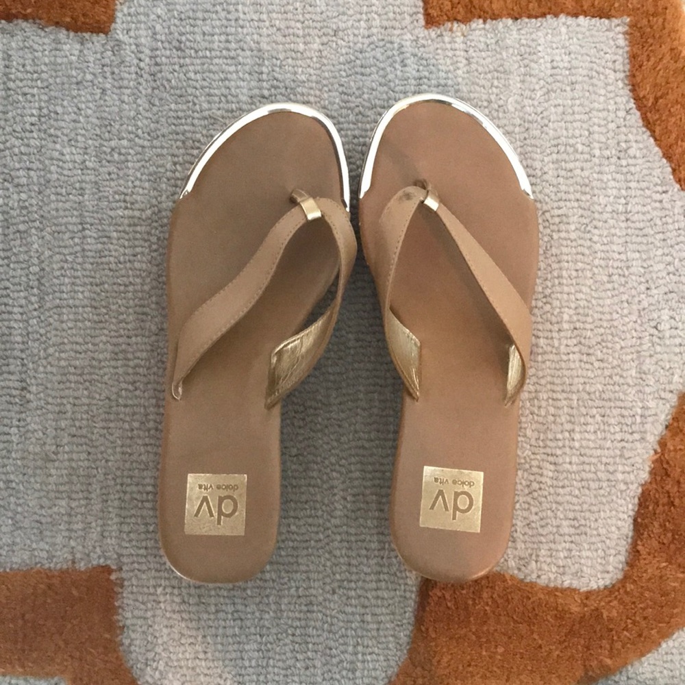 Dolce vita wedge nude sandals size 9.5
